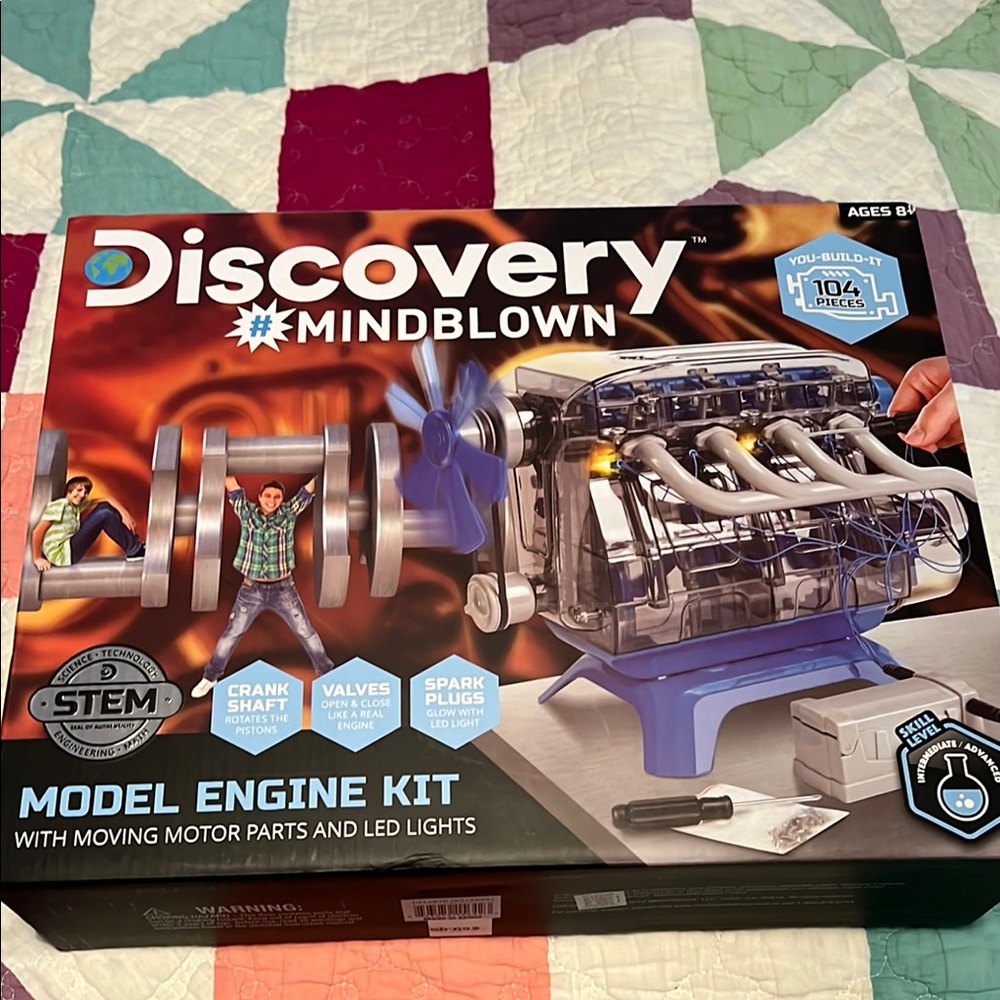 Discovery Blue Learning Toy Model Engine Kit